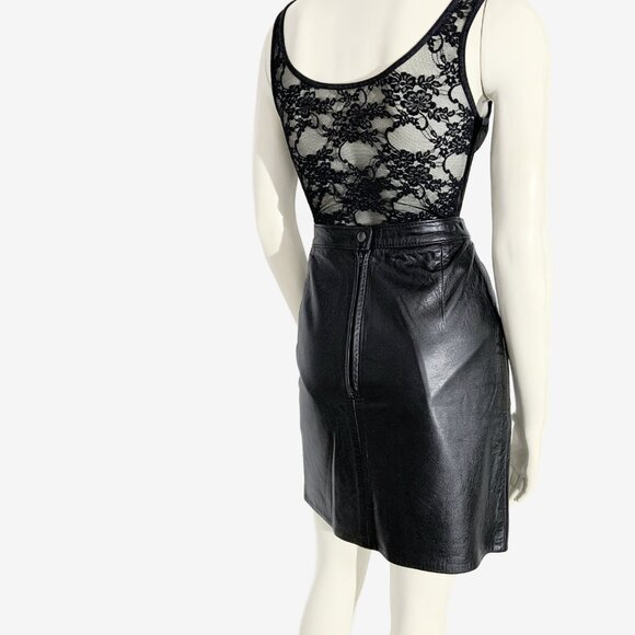Vintage Black Leather Mini Skirt / 28 inch waist / size Small-Medium - Picture 6 of 10